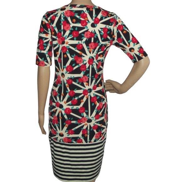 LULAROE Julia Dress Size Small Black Red Roses Dipped Julia - Picture 7 of 9